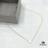 He Fang Gao Bai Necklace for Women, Heart Pendant Elegant Collarbone Chain Gift