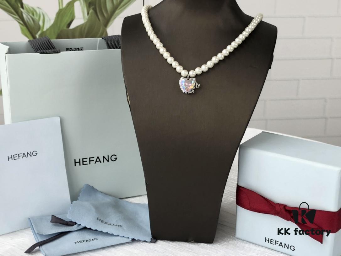 692fdd8d99f2d84055c8b4d3 New Arrival HEFANG Barbie Aurora Sweetheart Short Necklace