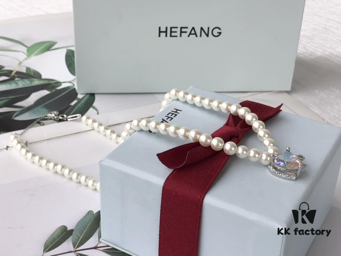 692fdd8e99f2d84055c8b4d6 New Arrival HEFANG Barbie Aurora Sweetheart Short Necklace
