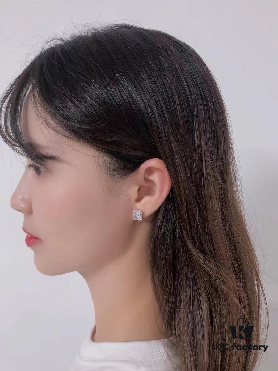 692fddb399f2d84055c8b528 HEFANG Jewelry New Arrival Glittering Sugar Cube Stud Earrings, Luxury Minimalist and Unique Design Elegant Ear Accessories for Women