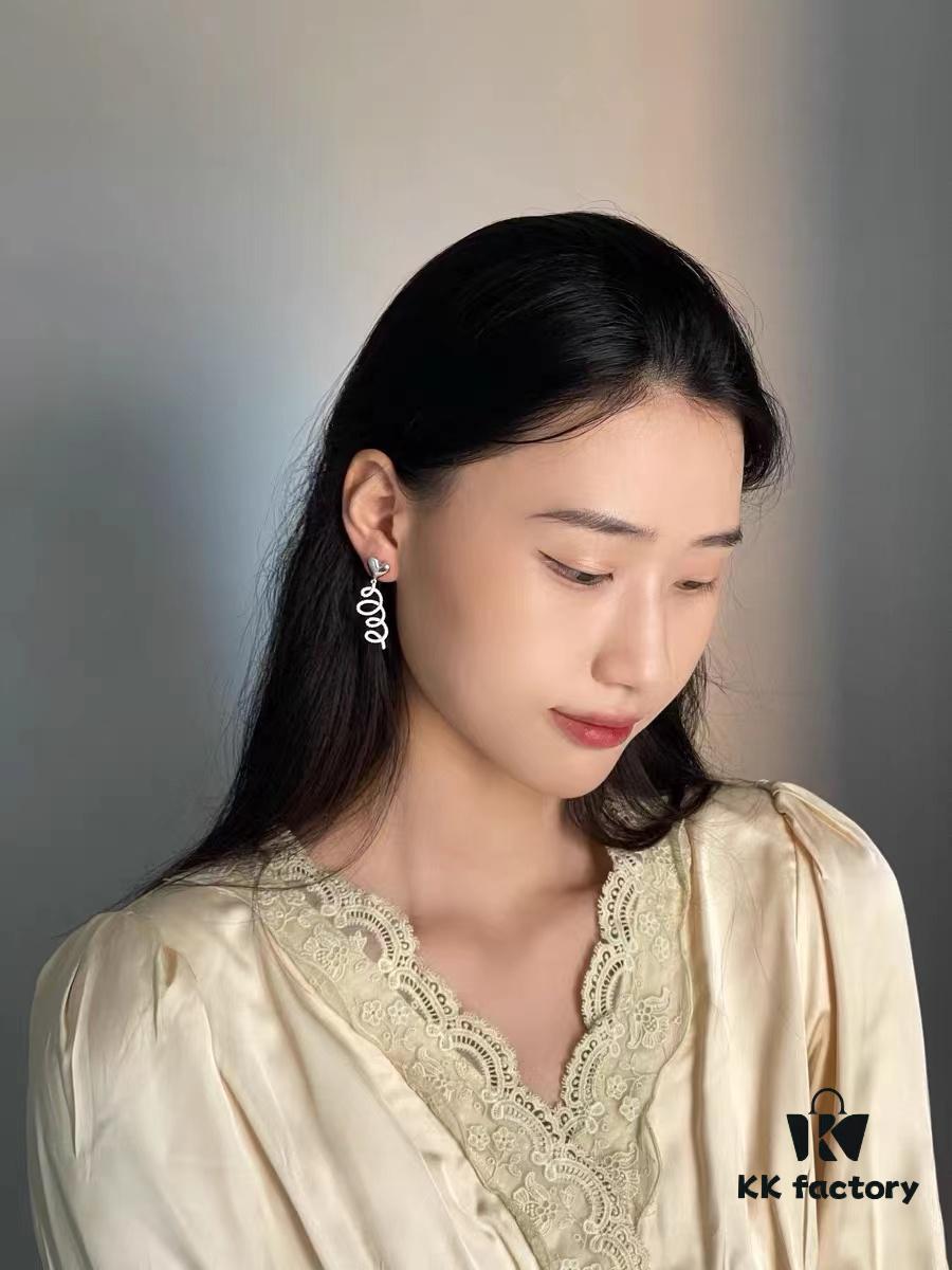 692fddd599f2d84055c8b565 HEFANG Jewelry Cream Twirl Earrings - Limited Edition Ear Studs, Celebrity Style (Zhou Yutong's Pick), Ideal Gift for Qixi Festival