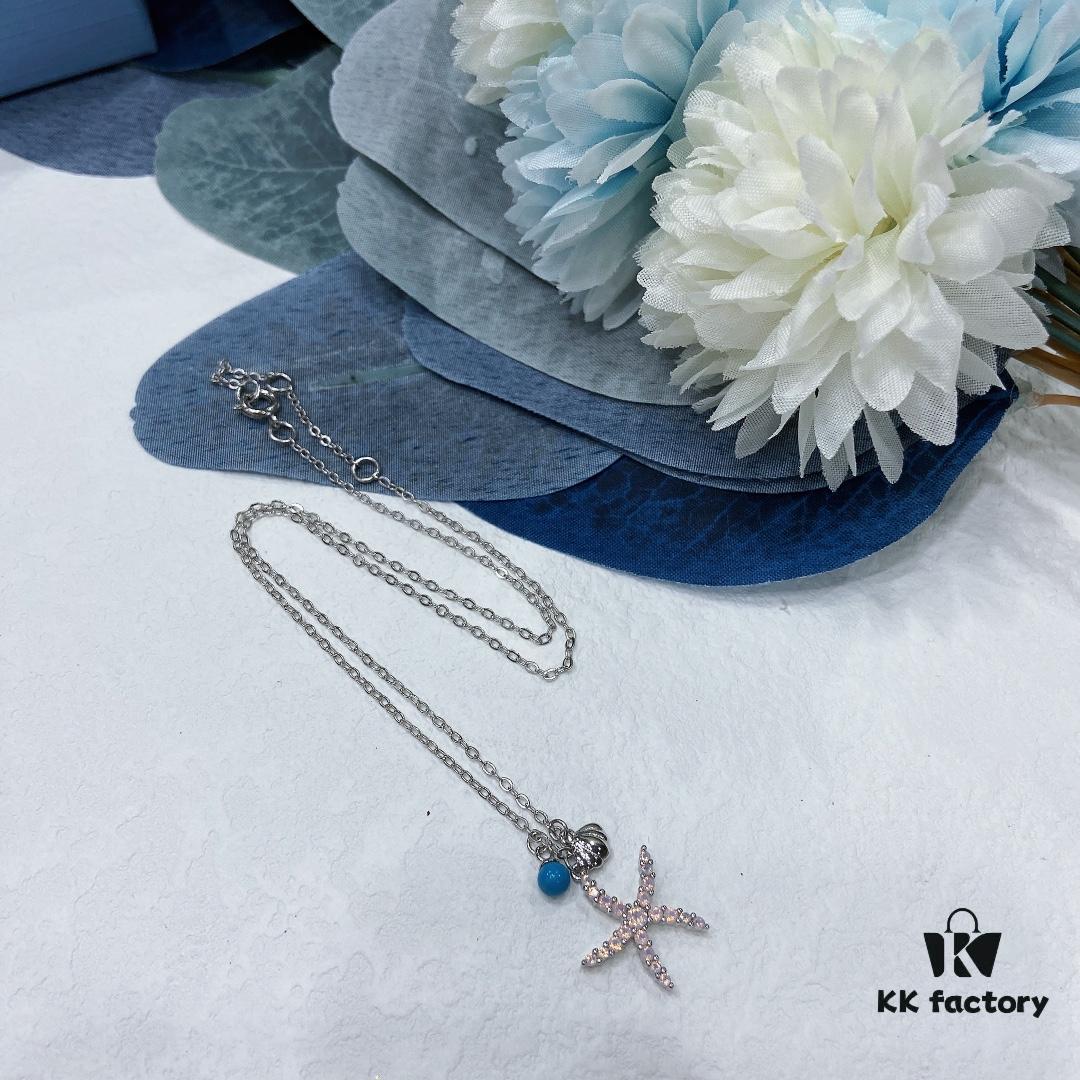 He Fang Mini Starfish Necklace