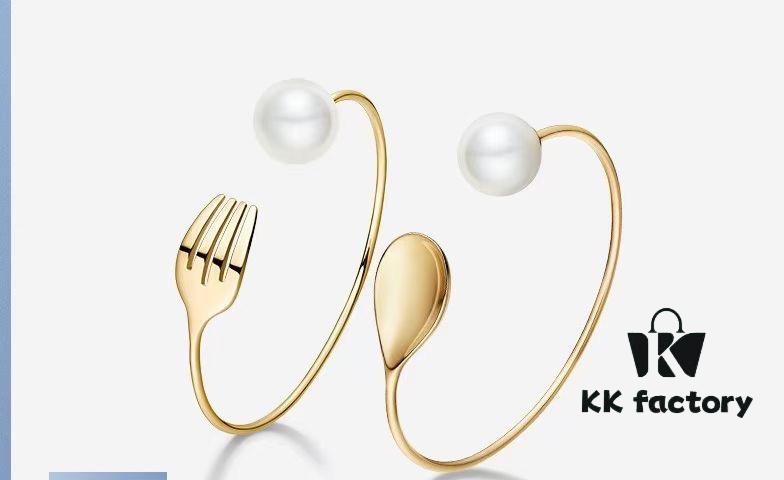 692fde0a99f2d84055c8b5ba He Fang Mini Cutlery Bracelet, Elegant Open Bangle, Gift for Best Friend, Same Style as Luo Ying's Accessory for Women