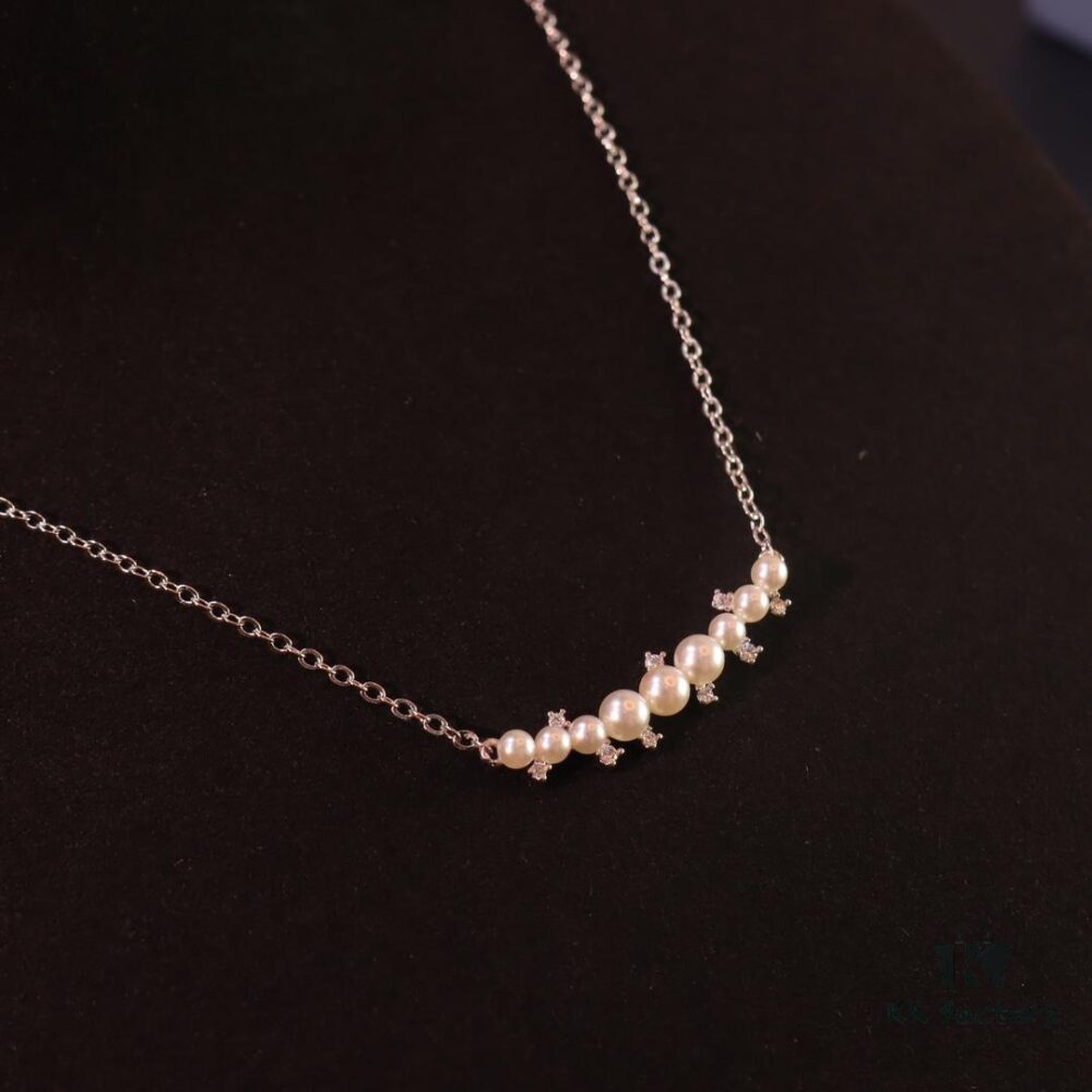 692fdea599f2d84055c8b672 Hefang New Arrival Moonlight Necklace