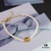 692fdef599f2d84055c8b6c9 HEFANG New Smiley Bracelet