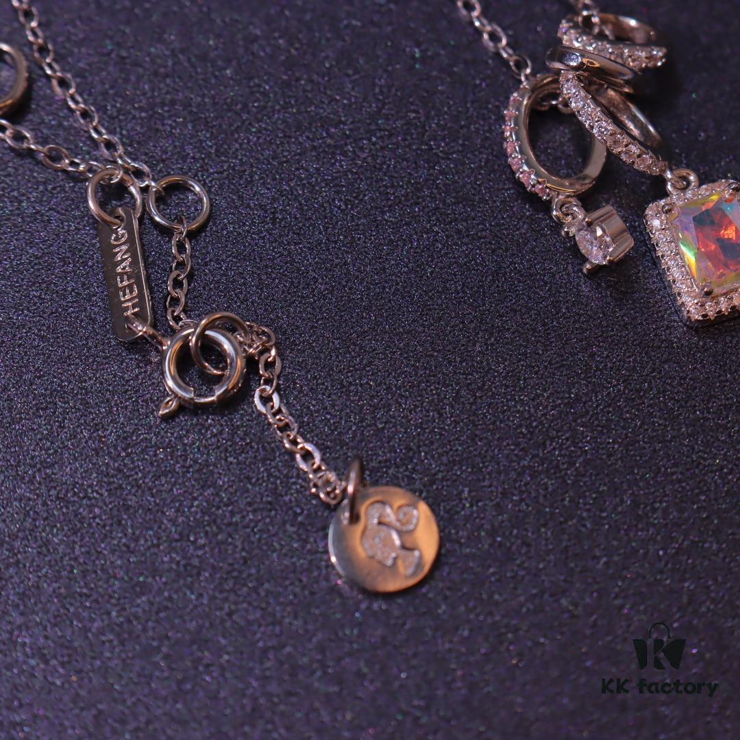 692fdefe99f2d84055c8b6d3 He Fang Jewelry New Arrival Aurora Small Ice Sugar Necklace