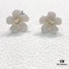 692fdf0a99f2d84055c8b6dd Herborist Freesia Stud Earrings Clip, Four Colors