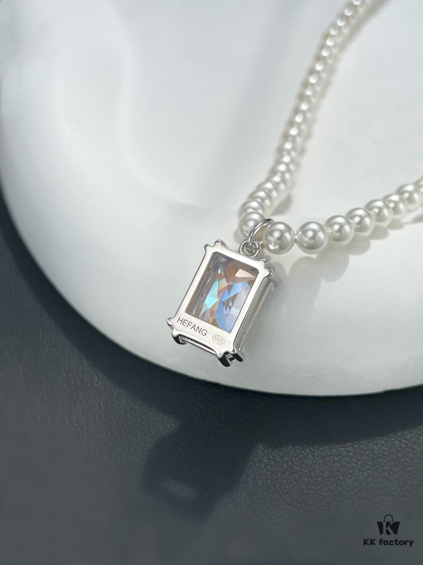 692fdf9b99f2d84055c8b77e He Fang Lucky Aurora Glow Sugar Cube Series S925 Silver Necklace