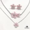 520 Gift: He Fang Santalum Necklace for Collarbone