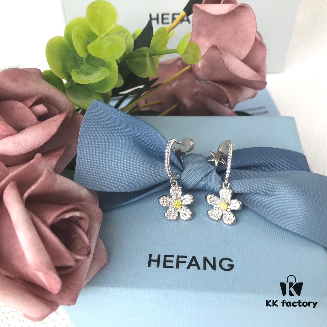 692fdfc499f2d84055c8b7c9 HEFANG Jewelry Gleaming Freesia Earrings