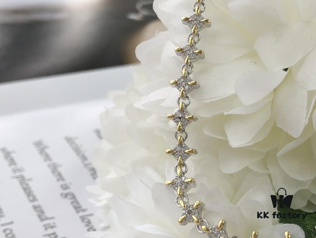 692fdfde99f2d84055c8b7fa HEFANG Jewelry Shining Star Short Necklace