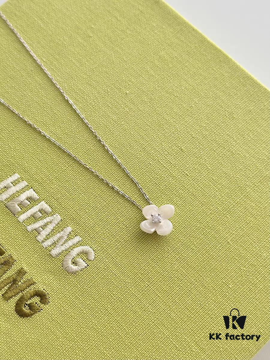 692fdfe399f2d84055c8b804 HEFANG Xiaocanglan Collar Necklace