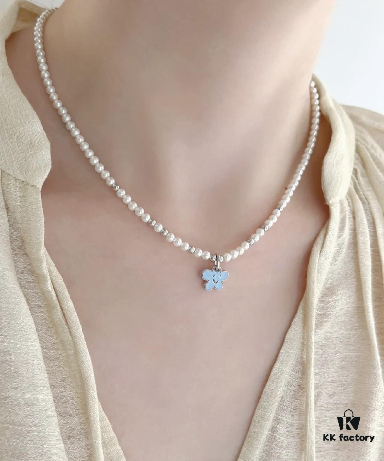 Gentle and Soft He Fang Necklace