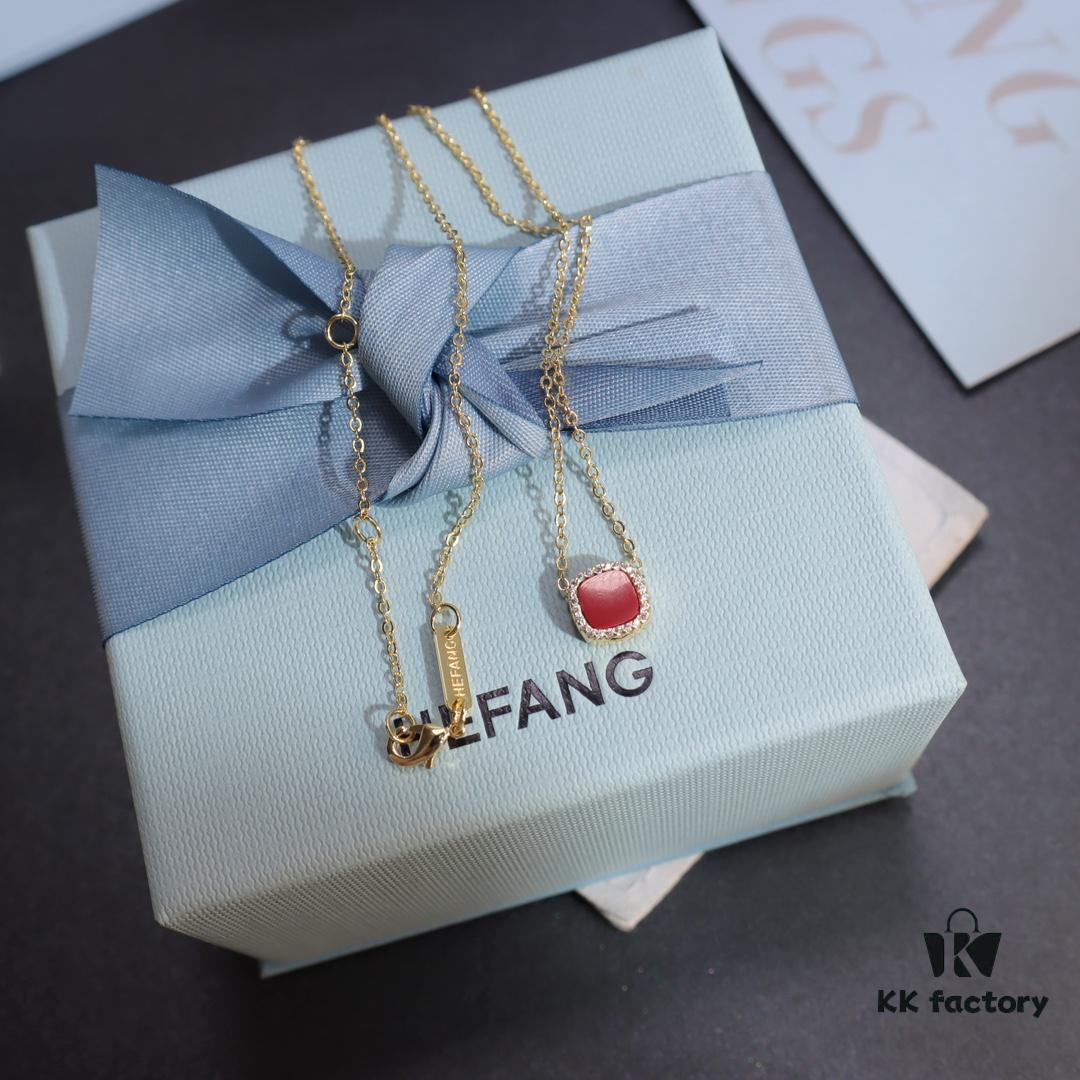692fe06199f2d84055c8b8cb HEFANG Lucky Coin Necklace New Year Minimalist Luxury Pendant Chain for Women Christmas Gift