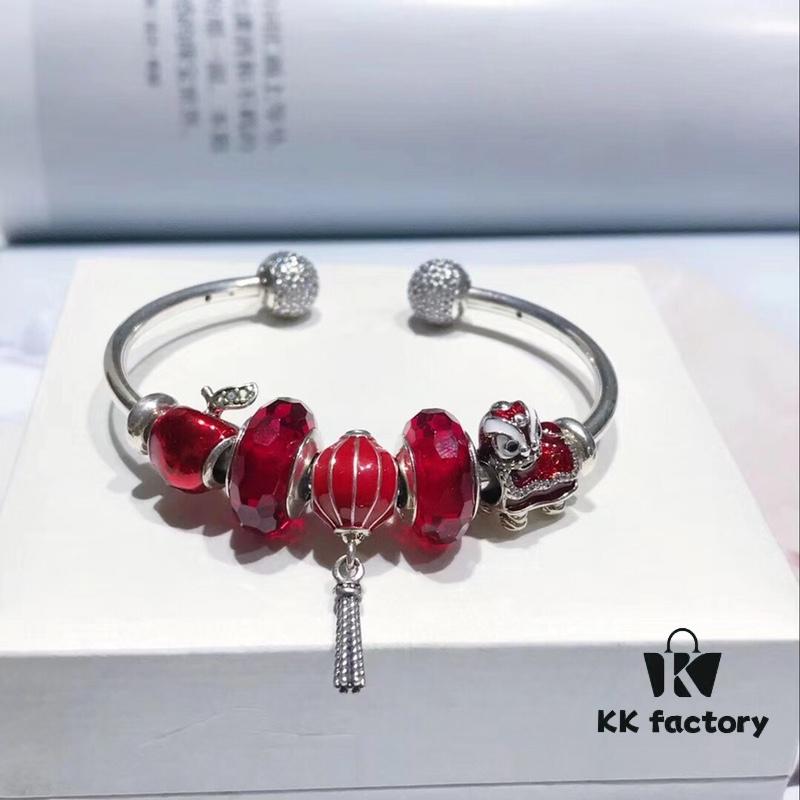 692fe14699f2d84055c8ba10 Pandora Pendants - Striking Red Chinese New Year Lion Dance Limited Edition