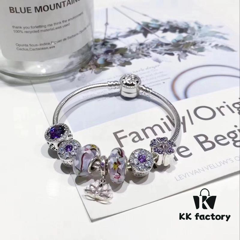 692fe15d99f2d84055c8ba40 Pandora Cherry Blossom 🌸 Violet Lotus New Arrival! Crafted with authentic boutique materials, perfectly replicating the original design, quality comparable to official retail. Featuring cherry blossom purple glass beads, sparkling amethyst zirconia beads, pink-to-purple gradient flowers 🌺, double-layer lotus pendant, made in S925 silver and comes with official packaging!