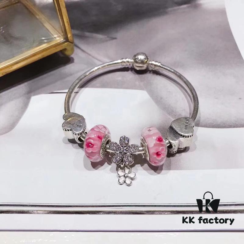 692fe16c99f2d84055c8ba5d Pandora Pandora Peach Blossom Daisy Flower New Arrival! Crafted with counter materials for a perfect 1:1 replica, quality comparable to official store. Featuring peach blossom glass bead, Valentine's Day double heart charm, and fully diamond-encrusted daisy flower pendant. Made in S925 silver with official packaging!