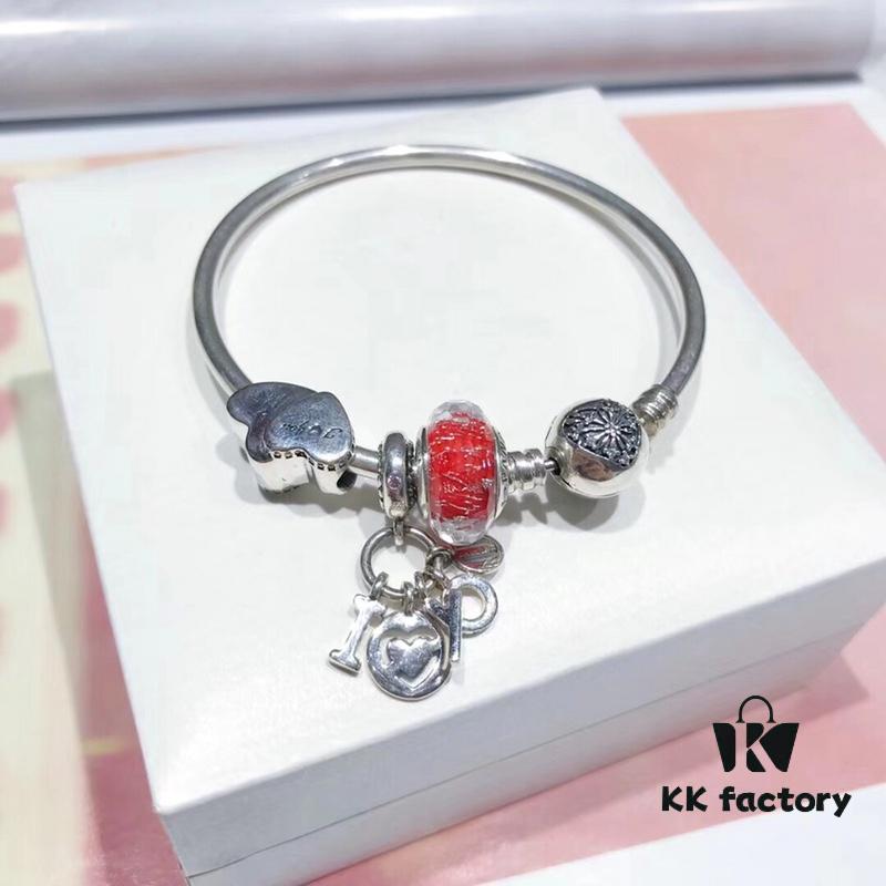 692fe18e99f2d84055c8baab Pandora Pandora Silver Wire Bright Red Love New Arrival! Highest Quality on Market, Supports Counter Cleaning! Made with Counter Materials, Perfect 1:1 Craftsmanship! Imported Original Thai Silver Wire Red Glass, Sparkling Heart, I Love You Pendant, S925 Silver with Counter Packaging!