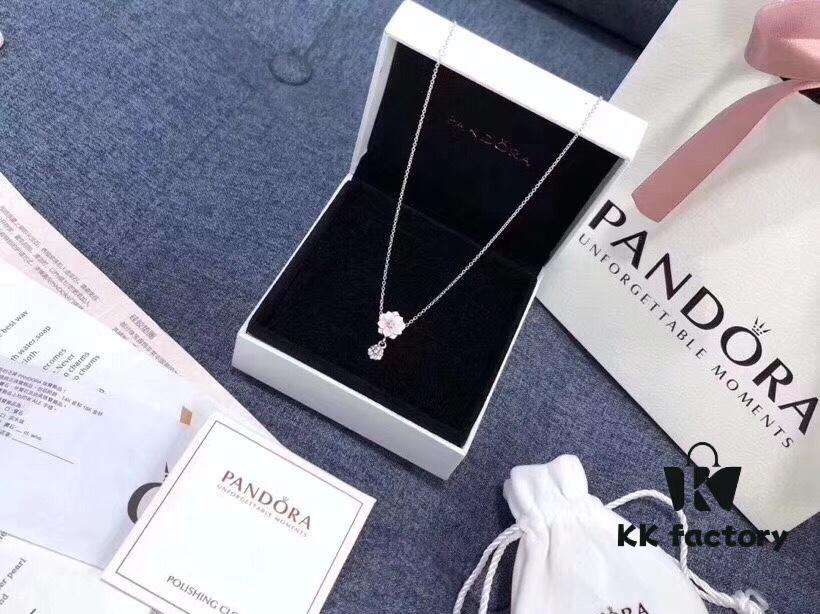Pandora Versatile Necklace