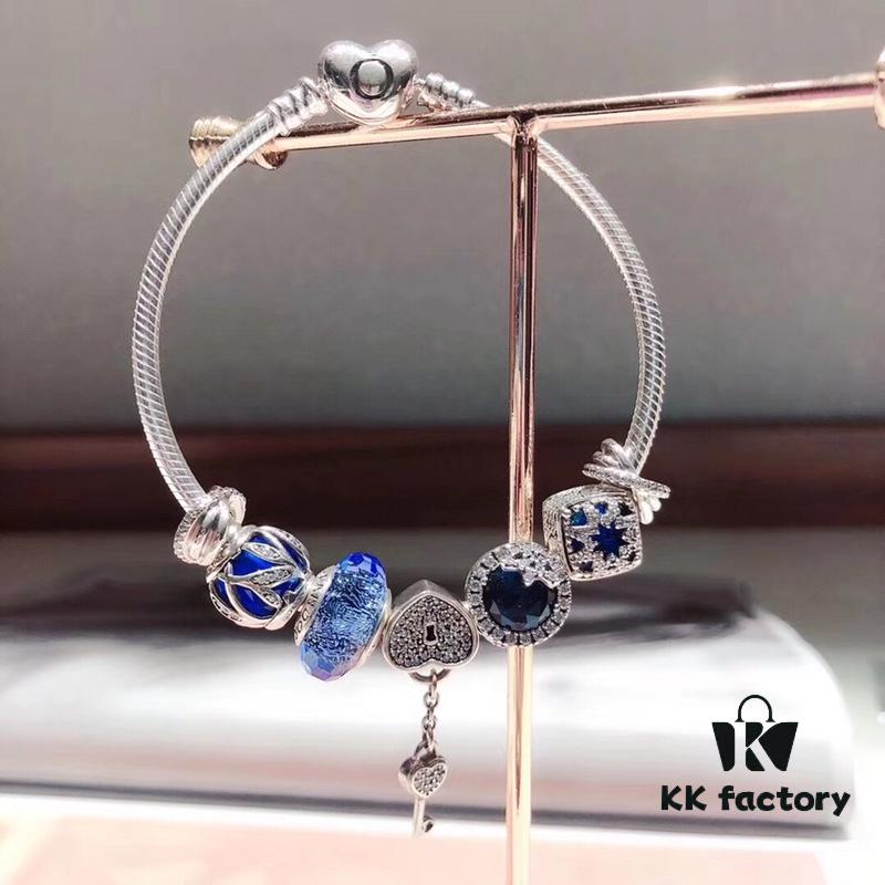 692fe1c899f2d84055c8bb38 Pandora Pandora Silver Wire Blue Opal Key New Arrival! Top Quality on Market, Compatible with Official Store Cleaning! Made with One-to-One Perfect Craftsmanship Using Counter Materials! Imported Original Thai Silver Wire and Blue Glass, Sparkling Shine, Beauty of Glaciers, Heart-Shaped Key, S925 Silver with Official Packaging!