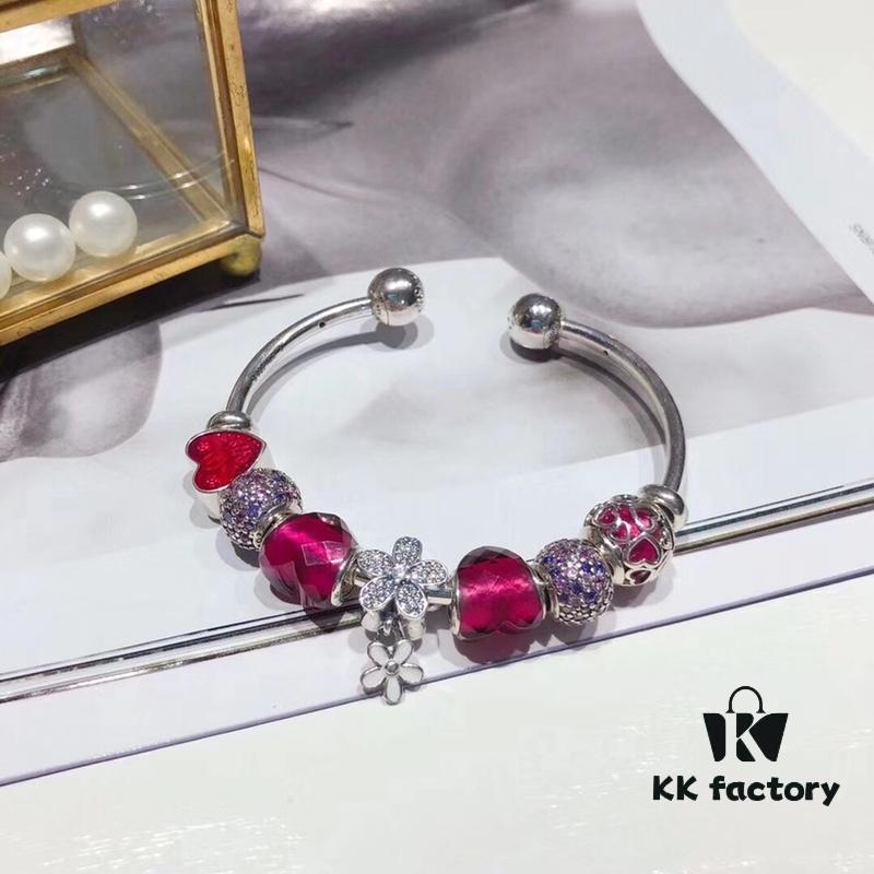 692fe1cb99f2d84055c8bb41 Pandora Shining Pink Daisy Pendant Charm - Bright Daisy Flower with S925 Sterling Silver, Radiant Pink Enamel Accents