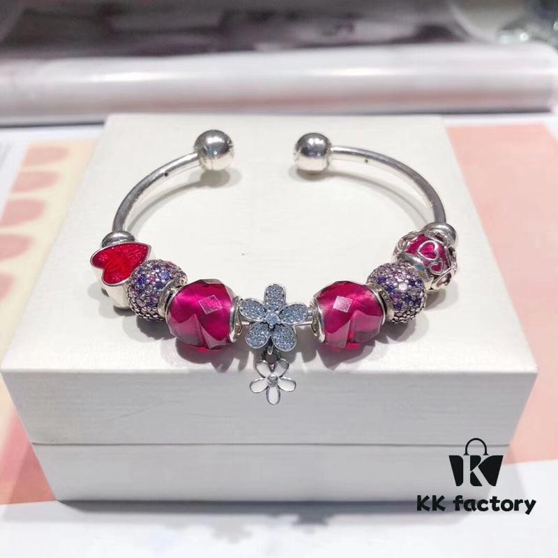 692fe1cd99f2d84055c8bb45 Pandora Shining Pink Daisy Pendant Charm - Bright Daisy Flower with S925 Sterling Silver, Radiant Pink Enamel Accents