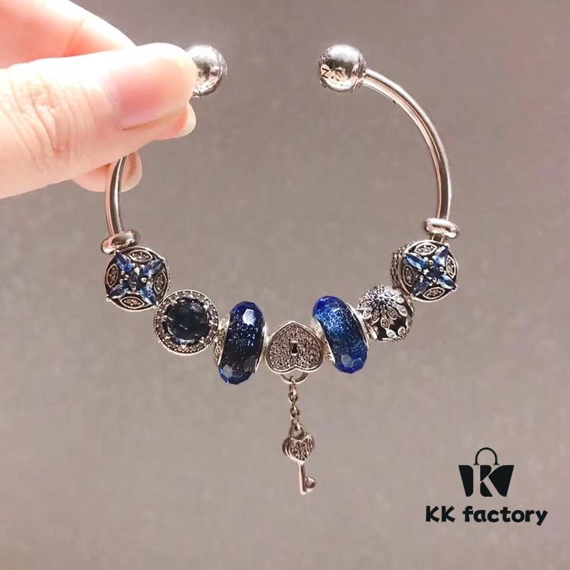 692fe1e299f2d84055c8bb7f Pandora Pandora Blue Sparkling Diamond Heart ♥️ Key 🔑 New Arrival! Made with counter materials, one-to-one perfect craftsmanship, quality comparable to counter! Blue faceted glass, dark blue cat's eye, cross snowflake ❄️, sparkling diamond heart ♥️ key 🔑 pendant, S925 silver with original counter packaging! 🍃🌺