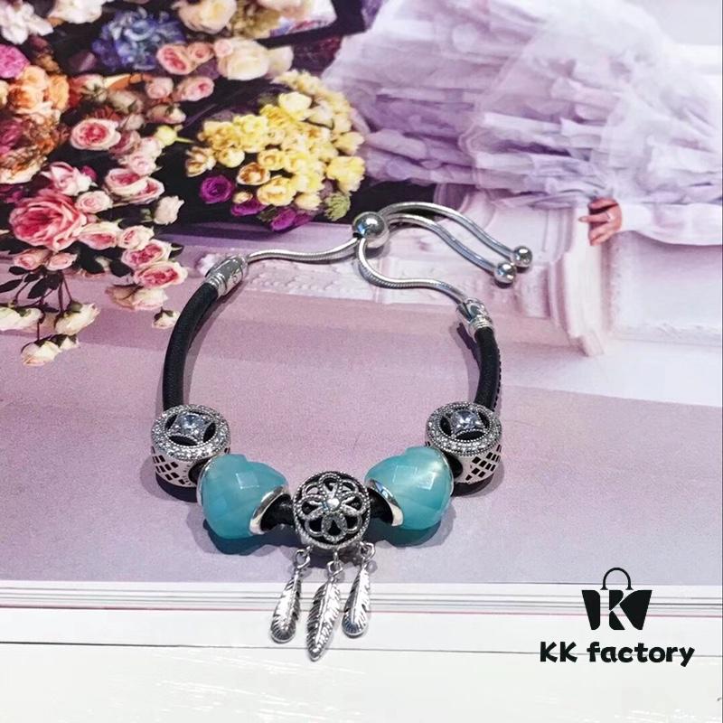 692fe1f699f2d84055c8bba8 Special Offer! Pandora Mint Green Heart Dreamcatcher New Arrival! Made with counter materials, 1:1 perfect replication, quality comparable to official store version! Heart-shaped light mint glass bead, sparkling rhinestone charm, lucky coin charm, openwork dreamcatcher shell pendant, S925 silver with original packaging!