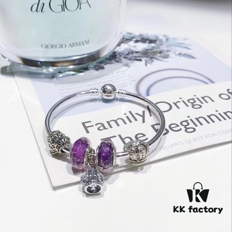 692fe1fa99f2d84055c8bbb2 Pandora Pandora Purple Hollow Crown Crown New Arrival! One-to-one Perfect Craftsmanship with Counter Materials, Quality Comparable to Counter! Brilliant Purple Silver Wire Faceted Glass, Hollow Love Kiss, Crown, S925 Silver with Original Counter Packaging!