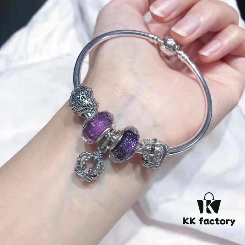 692fe1fd99f2d84055c8bbb8 Pandora Pandora Purple Hollow Crown Crown New Arrival! One-to-one Perfect Craftsmanship with Counter Materials, Quality Comparable to Counter! Brilliant Purple Silver Wire Faceted Glass, Hollow Love Kiss, Crown, S925 Silver with Original Counter Packaging!