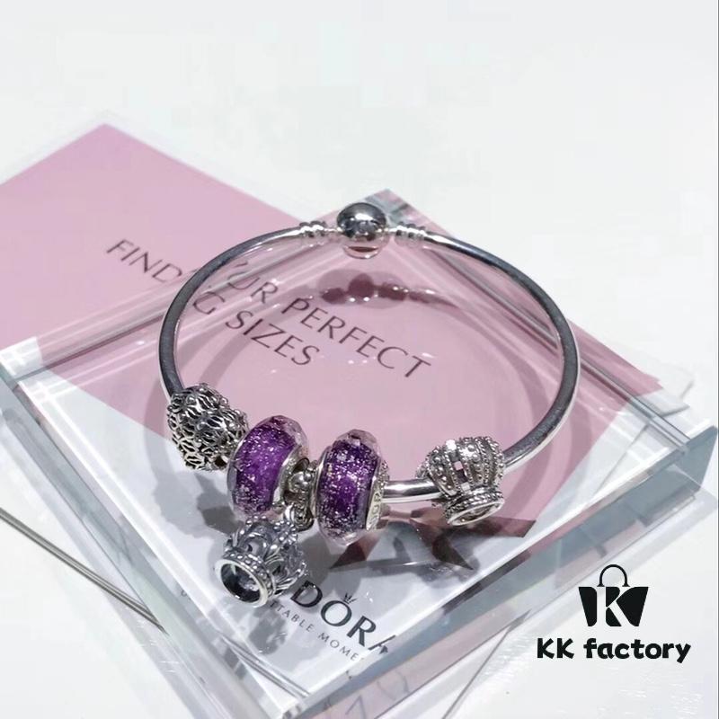 692fe1fd99f2d84055c8bbba Pandora Pandora Purple Hollow Crown Crown New Arrival! One-to-one Perfect Craftsmanship with Counter Materials, Quality Comparable to Counter! Brilliant Purple Silver Wire Faceted Glass, Hollow Love Kiss, Crown, S925 Silver with Original Counter Packaging!