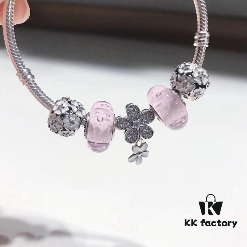 692fe20599f2d84055c8bbca Pandora Fresh Elegant Pink Sparkling Diamond Daisy | High-End Replica