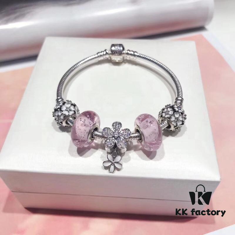 692fe20999f2d84055c8bbd4 Pandora Fresh Elegant Pink Sparkling Diamond Daisy | High-End Replica