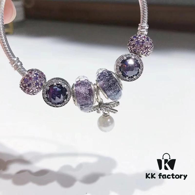 692fe22a99f2d84055c8bc0c Pandora Pandora Imported Iridescent Purple Pearl Bowknot New Arrival! Top Grade Available, Compatible with Official Counter Cleaning! Made with Authentic Counter Materials for Perfect One-to-One Replication!