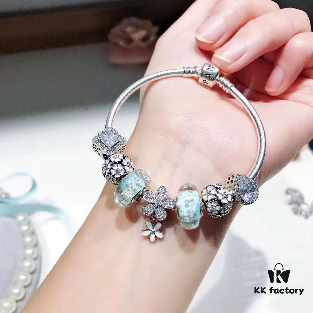 692fe23299f2d84055c8bc1b Pandora Light Mint Flash Diamond Daisy New Arrival! Premium Replication with Counter Materials, 1:1 Craftsmanship, Comparable to Authentic Quality