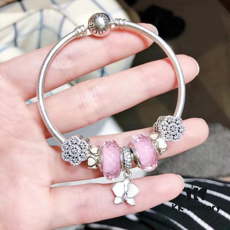 692fe24399f2d84055c8bc47 Pandora Silver Pink Elegant Orchid New Arrival! Silver pink faceted glass beads, heart spacer bead, elegant orchid pendant, sparkling diamond-like snowflake charm, S925 silver with official boutique packaging!