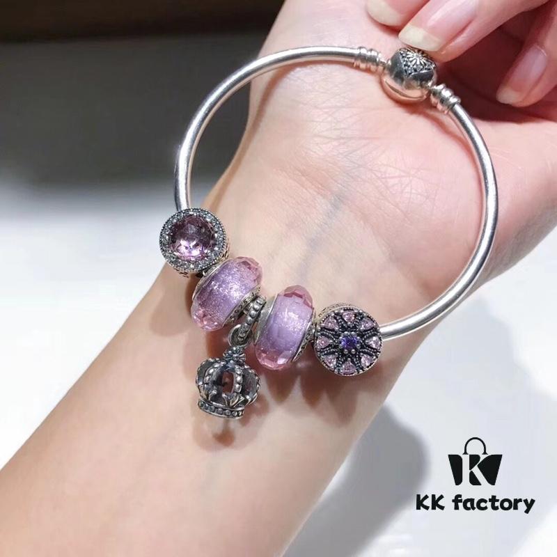 692fe24a99f2d84055c8bc59 Pandora Romantic Purple Openwork Crown Crown 👑! Made with boutique materials, perfectly crafted one-to-one, quality comparable to boutique! Romantic lavender shimmering purple, pink cat's eye, pink-purple emblem, openwork crown 👑, comes with boutique packaging! 🍃🌺