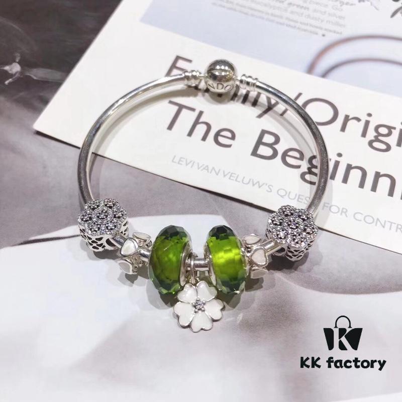 692fe25099f2d84055c8bc68 Pandora Olive Green Fresh Floral Pendant🌸 New Arrival! Perfectly crafted with boutique materials, matching store quality!