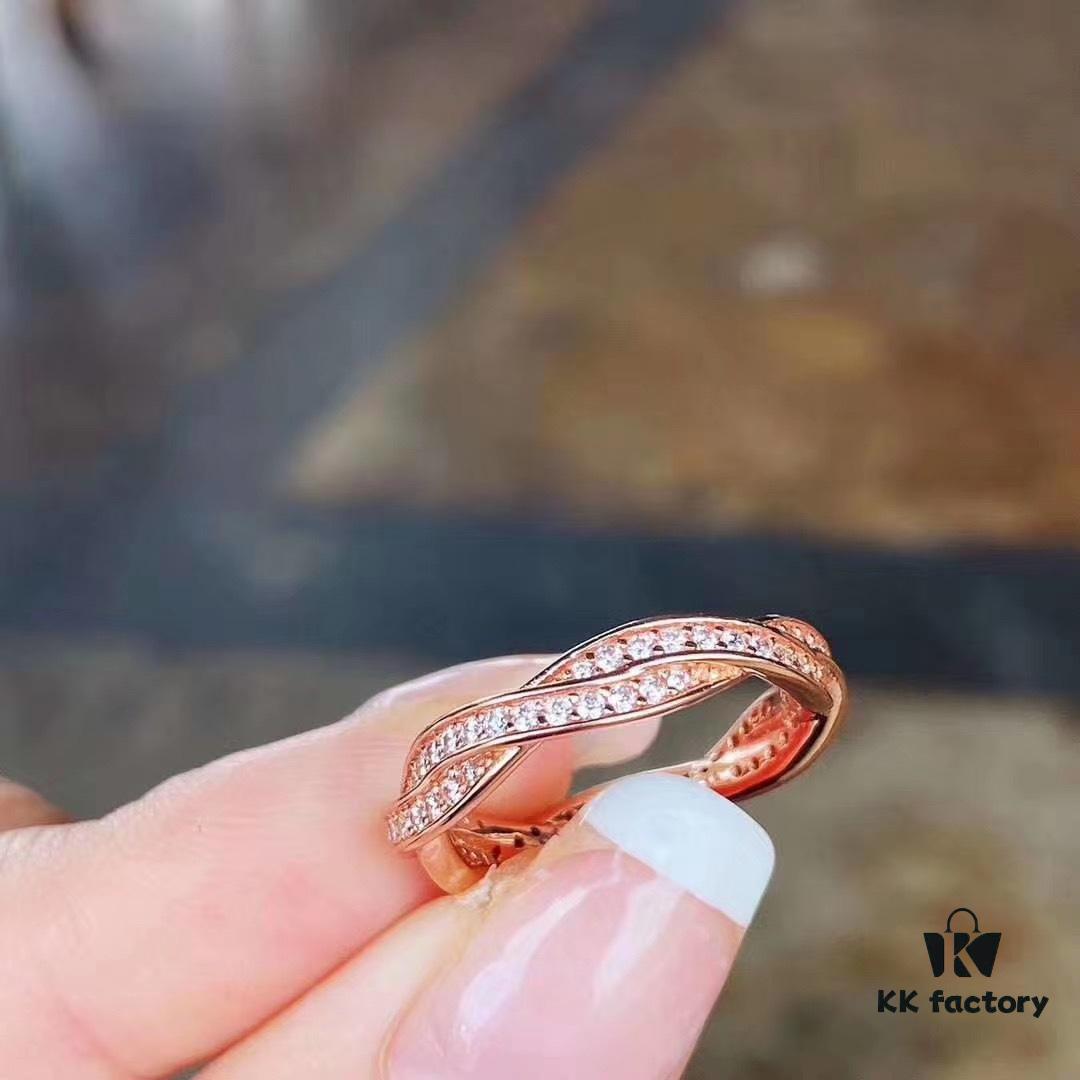 692fe27999f2d84055c8bcc1 Pandora Wheel of Fate Rose Gold Ring 💍 A popular in-store style with meaningful symbolism