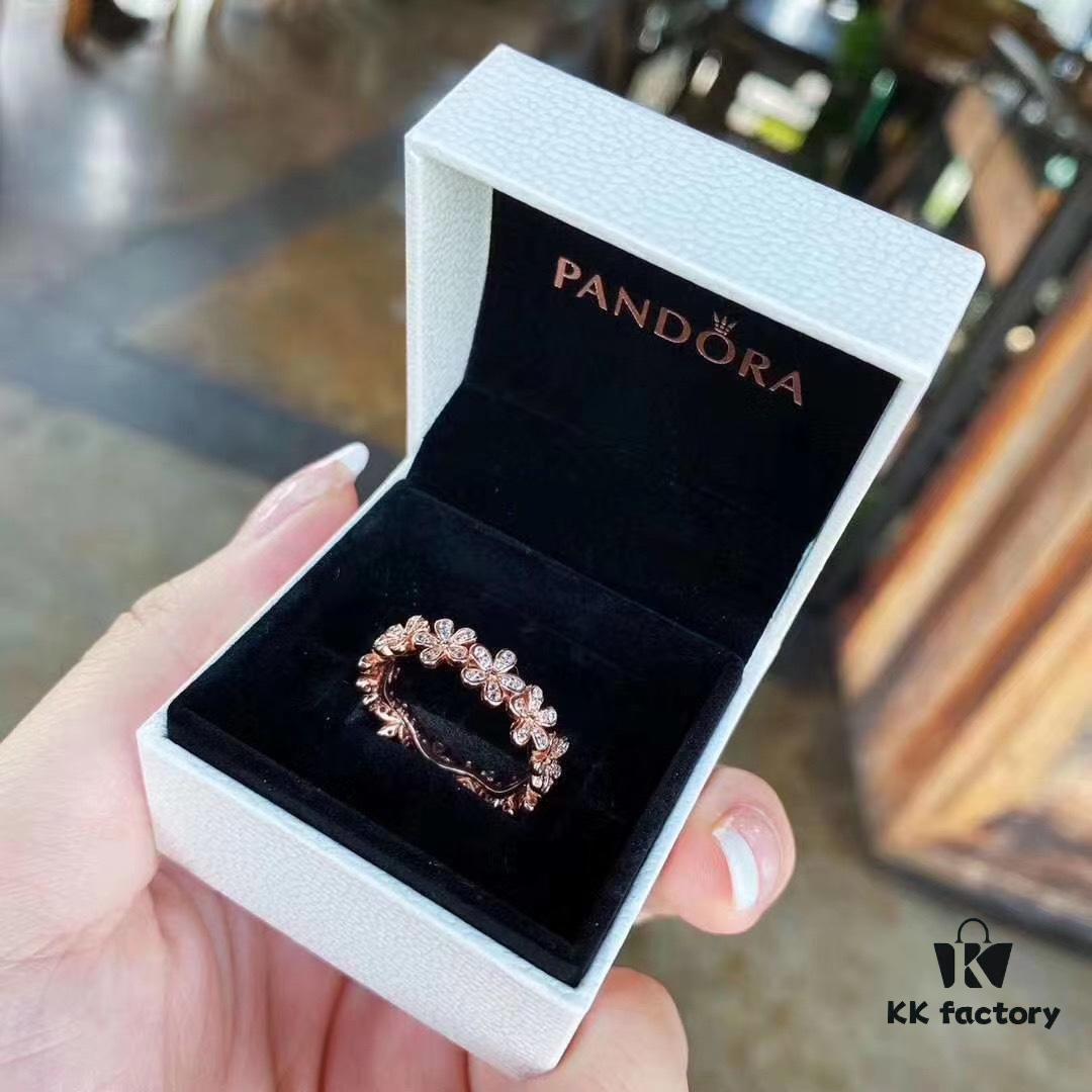 692fe28099f2d84055c8bcd1 Pandora Daisy Full Diamond Ring in Rose Gold, Super Whitening and Gentle Look for Summer Wear