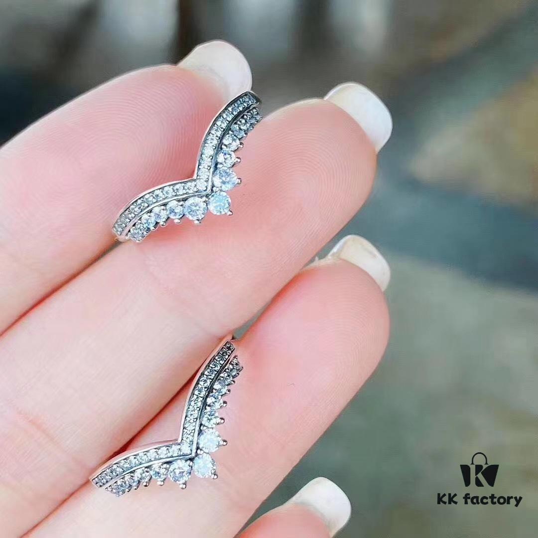 692fe28399f2d84055c8bcda Pandora Wish Ring 💕 Perfectly Sweet and Versatile, Carrying Beautiful Wishes with a Delicate Design Fully Set with Sparkling Diamonds, a Must-Have for Bare-Hand Seasons ❤️866055
