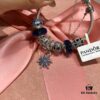 692fe28d99f2d84055c8bcea PANDORA Hong Kong Pandora Blue Collection - Pumpkin Carriage with Romantic Snowflakes