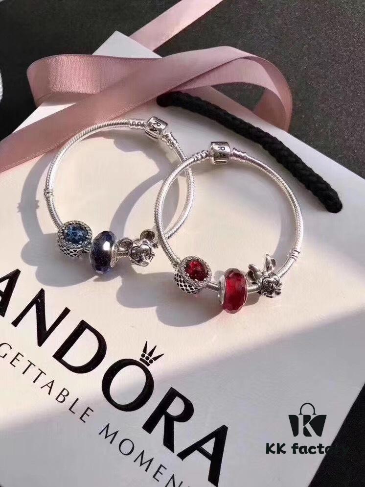 692fe2a099f2d84055c8bd0c Mickey Mouse Bead, Pandora Style Family Matching Jewelry 👨🏻👩🏻👧🏻👦🏻