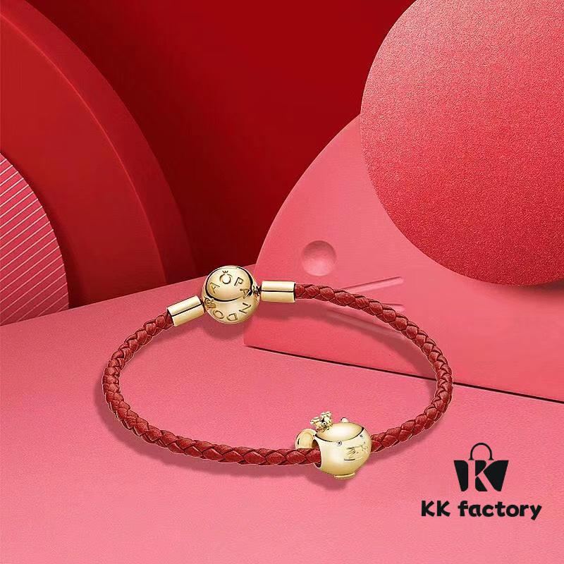 692fe2ce99f2d84055c8bd73 Pandora New Year of the Rat Red String Bracelet, Customizable Size, 18K Gold Plated Copper-Silver Alloy
