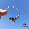 692fe2fa99f2d84055c8bdc4 Pandora Blue Pearl Bow Knot 🎀 New Arrival! Made with authentic materials, perfectly replicating boutique quality. Features dazzling blue faceted glass, sparkling dark blue cat's eye gemstones, glacial-inspired beauty, snowflake-patterned dark blue cat's eye stones paired with a pearl bow pendant. Crafted in S925 silver and comes with official boutique packaging! 🍃🌺