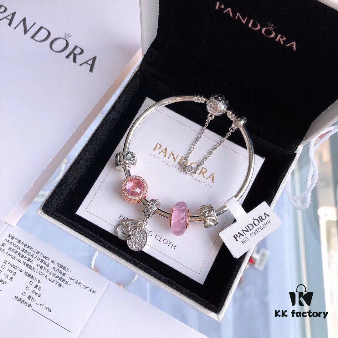 692fe30f99f2d84055c8bdd8 Bestseller Alert 🔥 Official Website Same Style Pandora 'Pink Love' Newest Bracelet Set, Sweet, Romantic and Elegant 🌷 A Knot of Love 💕 Connecting You and Me, a Modern Symbol of Eternal Love ✨ Paired with Pandora Charms Full of Affection... Latest Pandora Bracelet Combination 🌷🍃 Exclusive Real Photos. Direct Source!