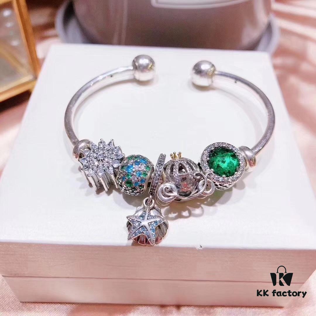 692fe36999f2d84055c8be73 Pandora Sparkling Diamond Green Summer Starfish New Arrival! Made with counter-grade materials, perfectly crafted 1:1, quality comparable to official store products! Featuring sparkling diamond snowflakes, green sparkling beads, sparkling green cat's eye, fairy tale pumpkin carriage, and summer starfish pendant.