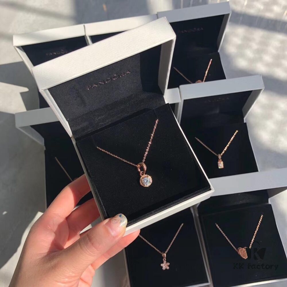 692fe3aa99f2d84055c8befb Pandora Rose Gold Diamond Necklace