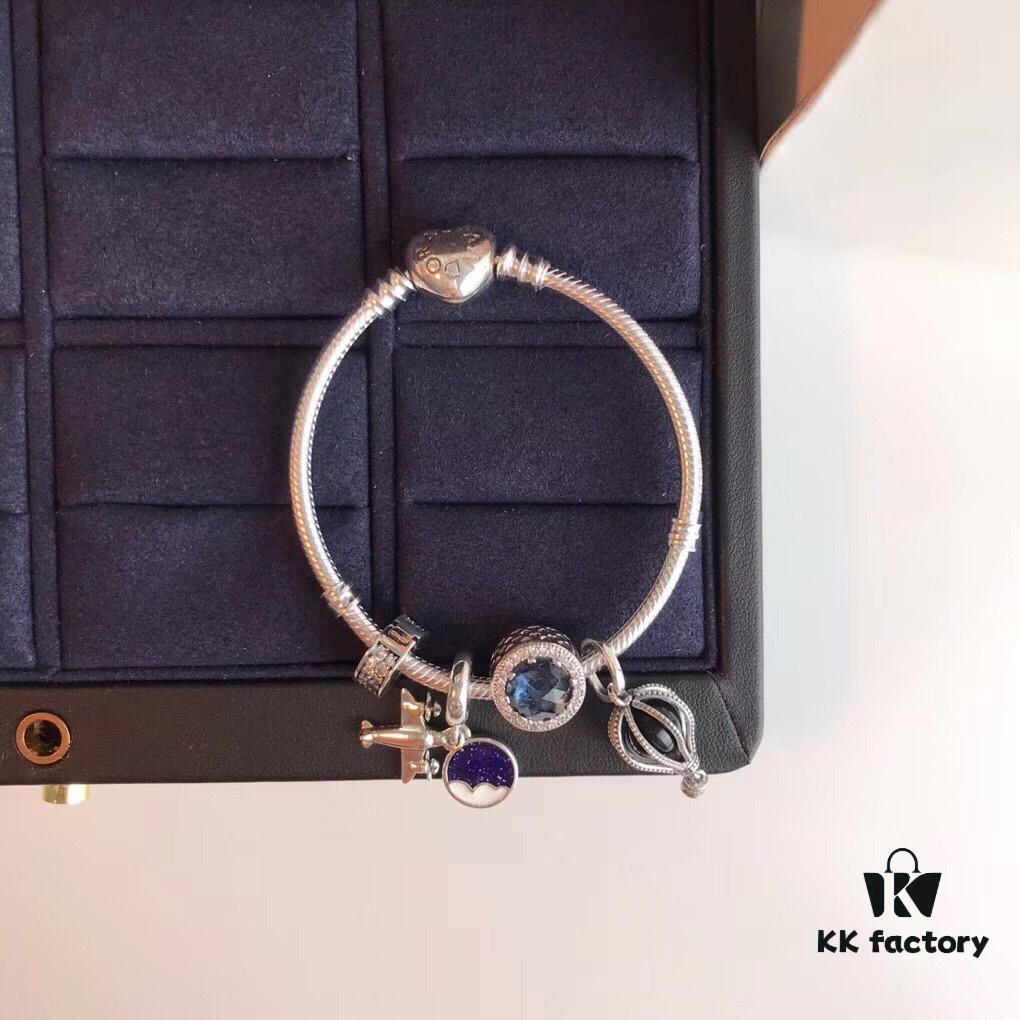 692fe3d999f2d84055c8bf41 Pandora Sweet Holiday Bracelet Set - Guan Xiaotong Same Style Ocean Heart, Hot Air Balloon, and Airplane Charms