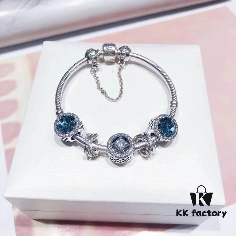692fe3dc99f2d84055c8bf44 Pandora Pandora's Starry Sky Horizon New Arrival Elegant Dark Blue Flash Diamond Cat Eye Bracelet with Lucky Coin Charm and Heart Safety Chain in S925 Silver